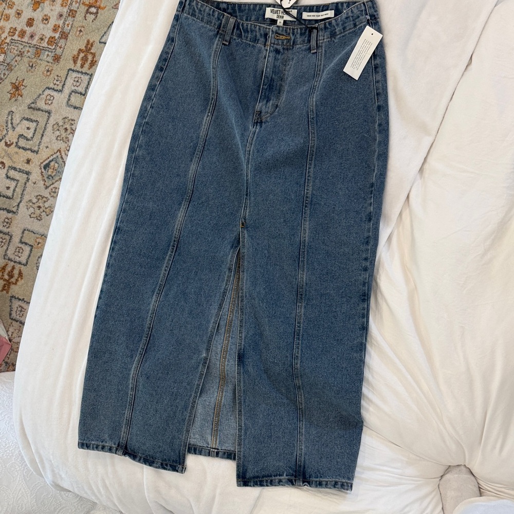 Velvet Heart Dark Blue Skirt